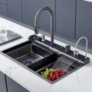 Évier de cuisine en cascade